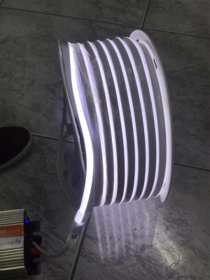 FITA DE LED NEON, NA COR BRANCO FRIO, TAMANHO 8*16MM IP65